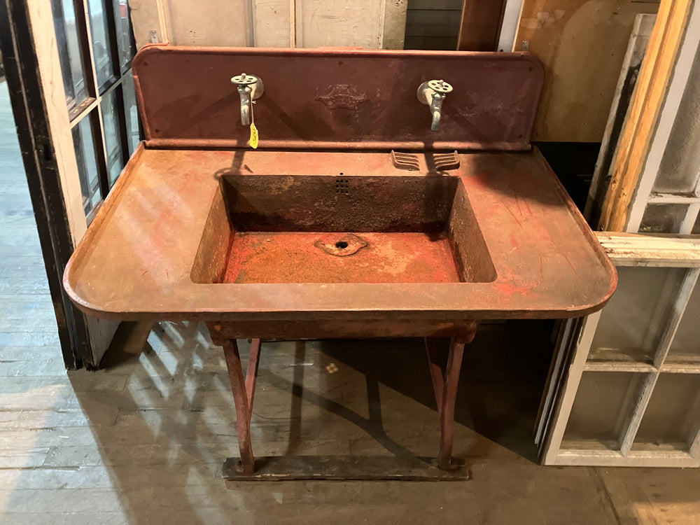 Cast iron sink