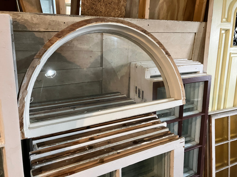 Half round window