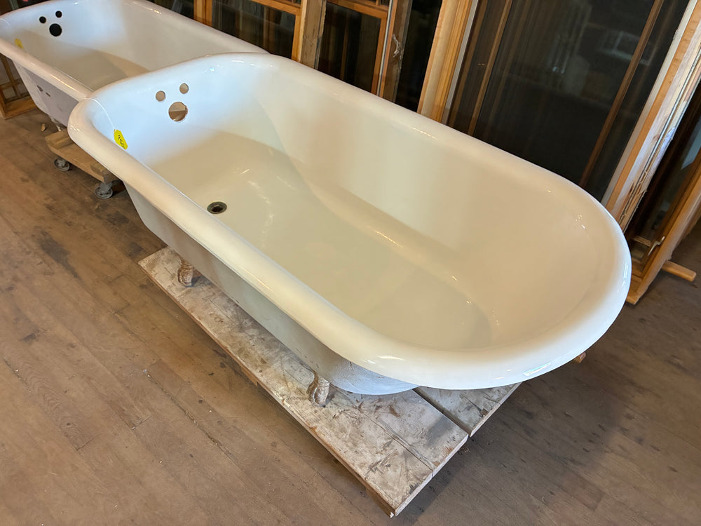 Tub