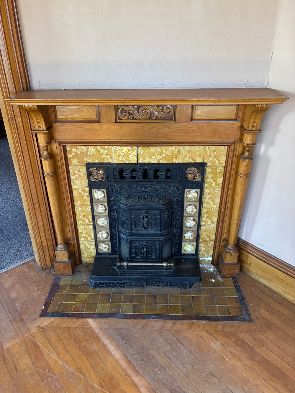 Mantel